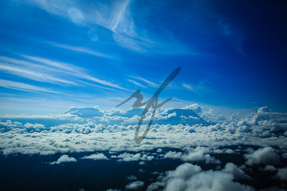 Entre Nubes
